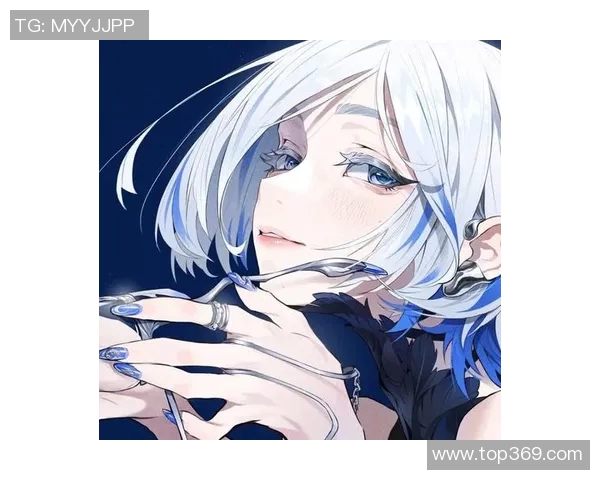 高冷女动漫形象与足球明星头像的完美结合展现独特魅力与风格