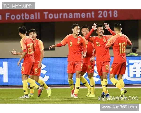 中国足球明星有哪些值得关注的名字与他们的成就分析